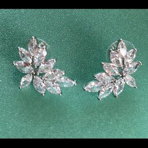 Formal crystal bridal earrings
